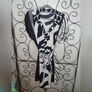 New York and Company shirt dress black and white L